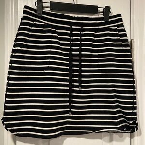 Dakini Size M Black White Stripe Drawstring Pull On Cotton Mini Skirt Round Hem